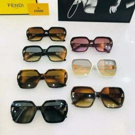 Picture of Fendi Sunglasses _SKUfw55117596fw